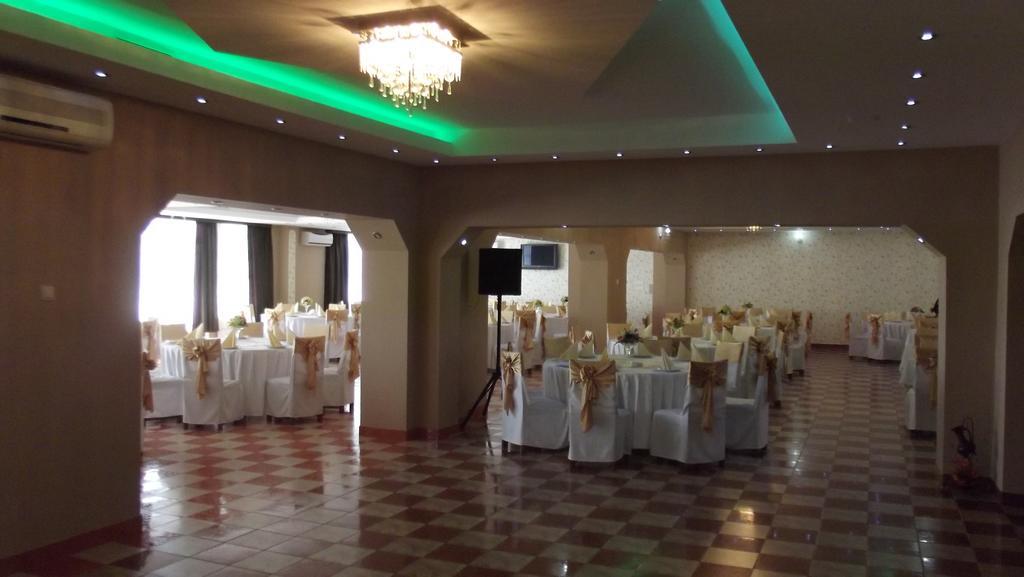 Motel Moara Veche Săcălăşeni Exteriér fotografie